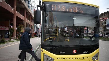15 Temmuz'da Bursa'da toplu taşıma ücretsiz mi? Metro ve otobüs 15 Temmuz Salı günü ücretsiz mi?