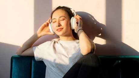Bu müzikler herkesin müzik listesinde olmalı! Stresi yüzde 65'e kadar düşürüyor! En sakinleştirici 10 müzik