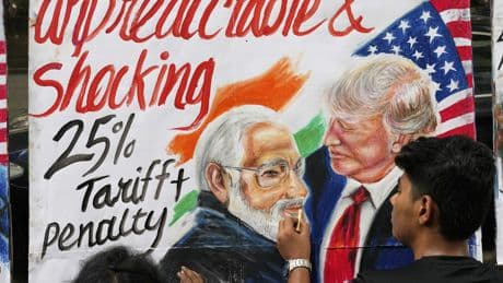 Trump wil heffing India met 25 procent verhogen om Russische olie