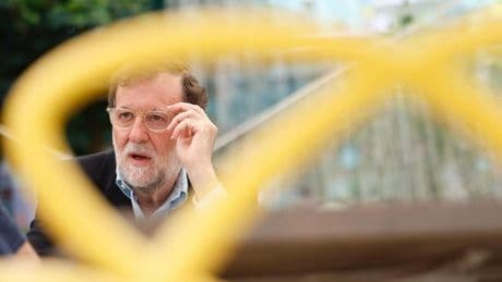 Mariano Rajoy, en Avilés: "Ahora son inviables consensos; si pactas con quien se quiere ir de España o con el brazo político de lo que fue ETA..."