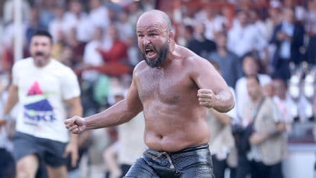 Kırkpınar'da şampiyon belli oldu! Altın kemerin sahibi Orhan Okulu