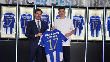 Gabri Veiga escapa de su &#039;cárcel de oro&#039; en Arabia: ya es nuevo jugador del Oporto