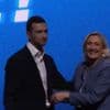 Rassemblement national : lors du banquet républicain du 1er-Mai, Marine Le Pen se pose en patronne pour 2027