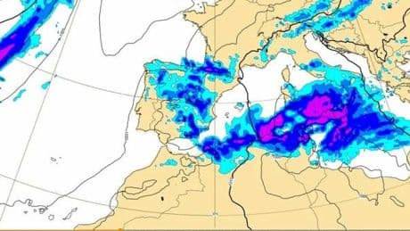Ciclone mediterraneo, piogge forti e temporali: scatta l?allerta gialla in 6 regioni. Dove e quando, le previsioni meteo