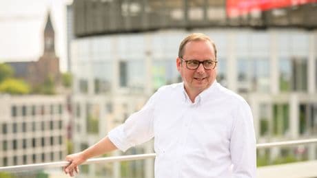 Kommunalwahl 2025 in NRW: So viel verdient der Oberbürgermeister in Essen