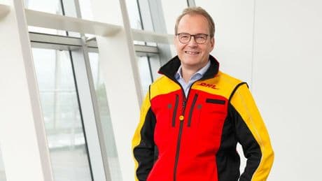 Logistik: Frachtvorstand Tim Scharwath verlässt DHL überraschend in den „Ruhestand“