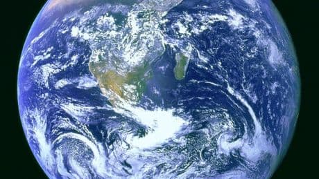 "Ça va faire mal s'il vous percute": une imposante pièce de fusée soviétique va s'écraser sur la Terre