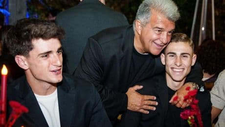 La plantilla del Barça celebrará los tres títulos con una fiesta privada en PortAventura