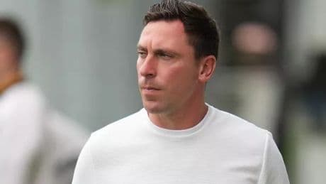 Ayr boss Scott Brown tells squad 'stake your claim for a United jersey'