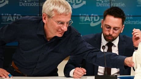 Bundespolitik: Umfrage: 68 Prozent rechnen 2026 mit AfD-Ministerpräsident
