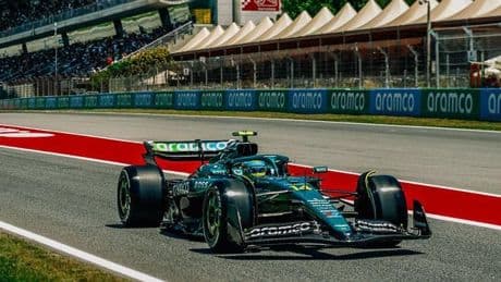 Alonso rompe su larga sequía en Montmeló