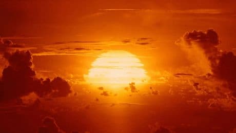 Atombombe | Die Atombombe als Beruhigungsmittel: Europas gefährlicher Nuklear-Traum