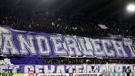 Orgullo, caos y resignación: el 'espejo roto' del fútbol y la política belga