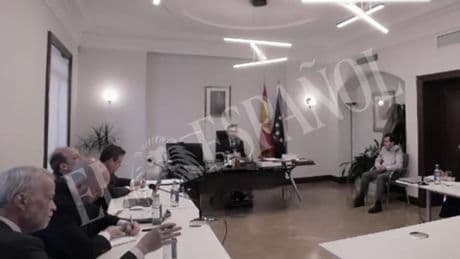 El audio del interrogatorio desde una tarima de Peinado a Bolaños: "Salga de la sala y averigüe datos para contestar"