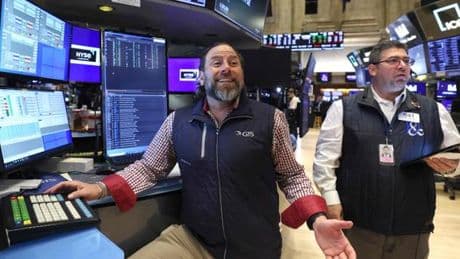 En direct, droits de douane : Wall Street termine la semaine en hausse