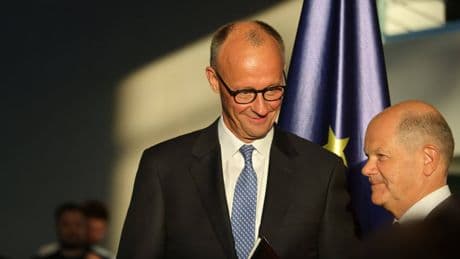 Dummkopf-Zuschlag zeigt, was Welt über unsere Regierung denkt