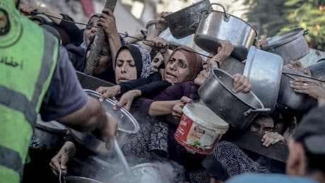 Keir Starmer resists pressure to recognise Palestine now as 220 MPs back call