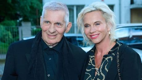 Heinz Hoenig zeigt sich auf Emmy-Party nach Krankheit erstmals öffentlich