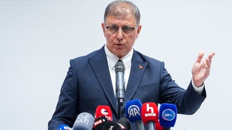 Cemil Tugay'ın foyası meydana çıktı! Seçime 9 gün kala aynı şeyi yapmış