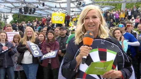 Andrea Kiewel patzt im "Fernsehgarten": "Das war nicht der 'Aperol Spritz'"