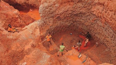 Les enfants esclaves des mines d’or : «Un jour, je trouverai une pépite qui me permettra de partir d’ici»