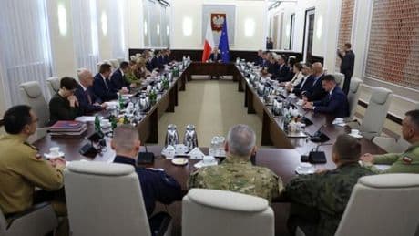 En direct, guerre en Ukraine : la « violation » par la Russie de l’espace aérien polonais semble « intentionnelle », selon la cheffe de la diplomatie européenne, Kaja Kallas