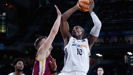 El Real Madrid anuncia las salidas de Ndiaye e Ibaka
