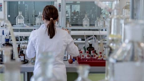 Ha fatto male: la medicina non è dogma. Spesso sbaglia