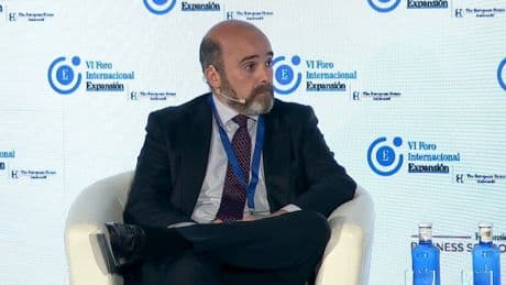 Pérez de Lema: "Masdar viene a España con la voluntad de ser un jugador local"
