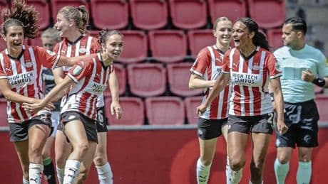 Vrouwen PSV rekenen eindelijk af met FC Twente en winnen de Eredivisie Cup