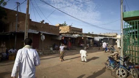 Mali: les jihadistes du Jnim mènent sept attaques simultanées, à Kayes, Nioro et Niono, notamment