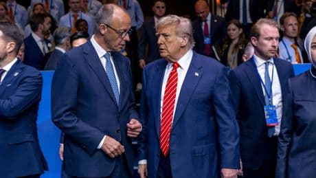 Rückzieher nach Waffen-Wende - Hat Trump uns beim Waffen-Deal für die Ukraine ausgetrickst?