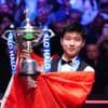 Nog geen jaar terug na schorsing voor matchfixing, nu is Zhao Xintong eerste Aziatische wereldkampioen snooker ooit: “Was héél nerveus”