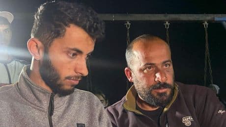 El cineasta palestino que ganó un Óscar denuncia que colonos israelíes hirieron a sus hermanos