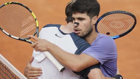 Tennis, Alcaraz batte Draper e vola in semifinale agli Internazionali di Roma