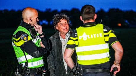 Racisme en gepraat over wapens in WhatsApp-groep van ‘grenswacht’ van Jan Huzen