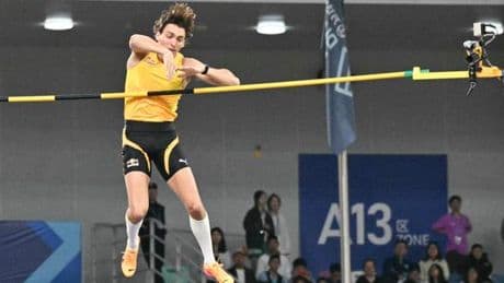 Armand Duplantis victorieux, mais sous les 6 mètres pour sa reprise en Ligue de diamant