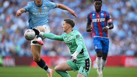 Dean Henderson saves penalty 10 minutes after he controversially escapes red card for FA Cup final moment of madness