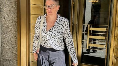 Fashion startup founder charged with $300 million fraud