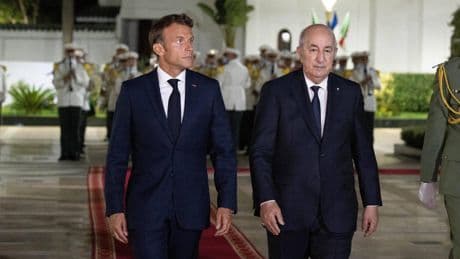 Alger rejette les « injonctions » de la France