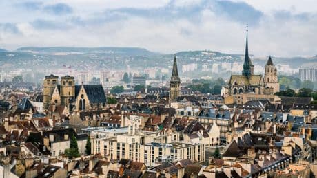 « Affaire Grosjean » : les questions que pose le scandale d’abus sexuels qui secoue le diocèse de Dijon