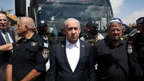 Netanyahu'dan Gazze'ye kara saldırısı tehdidi