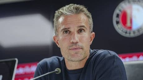 Robin van Persie: Ben Kadıköy'de çok maça çıktım, muhteşem bir ambiyans olacaktır