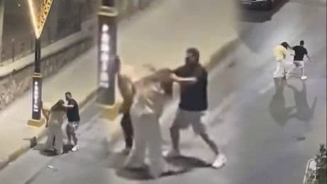 İstanbul'un ortasında saçlarından sürükleyerek götürdü