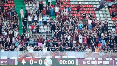 Ligue 1 : un pétard explose près d’un jeune ramasseur de balle lors de Metz-Strasbourg, frayeur pour l’adolescent