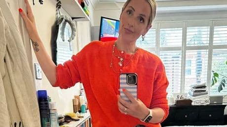Woman, 25, has itchy legs and is mortified by 'OAP diagnosis'