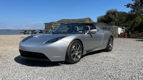 I drove Tesla's first car, the 2008 Roadster. It was one of the most fun EVs I've driven in years &mdash; and I got a bicep workout.