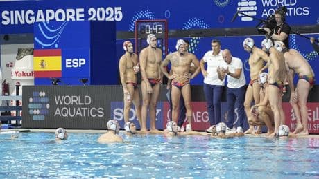 España debuta sin sobresaltos con una sólida victoria ante Japón