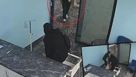 Marmara depremi esnasında yürekli ısıtan görüntü! Tedavi ettiği köpeğin yanına koştu