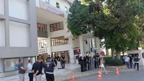 Manavgat Belediyesine düzenlenen rüşvet operasyonunda 6 kişi tutuklandı